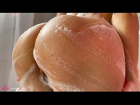 ❤️ Brunette Masturbates Pussy com Vibrador para Orgasmo Intenso no Chuveiro Sexo vídeo em pt-br.sexvideosex.top ﹏
